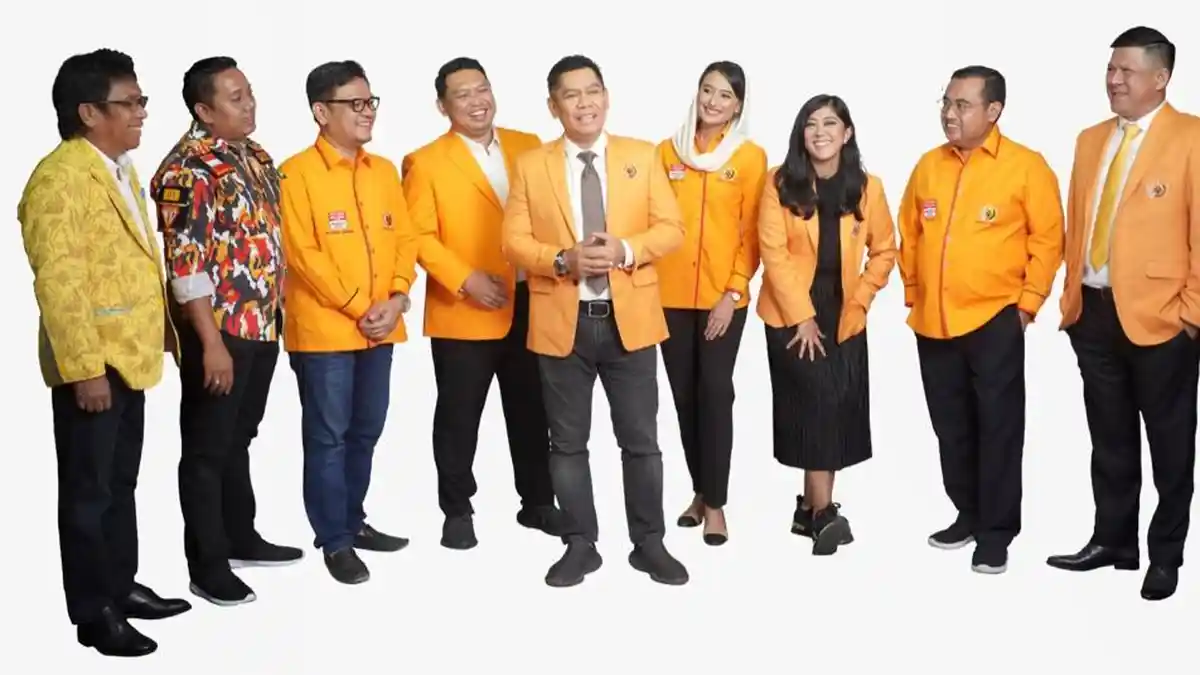 Ketum Ormas MKGR: Menteri hingga Dubes Malam Ini Dilantik Jadi Pengurus Ormas MKGR