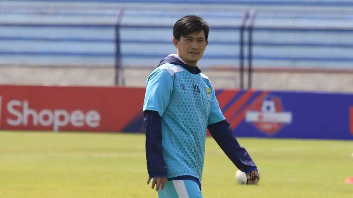 Ternyata Ini Alasan Ezechiel N Douassel Tak Ikut Latihan Persib, Bobotoh Patut Bangga