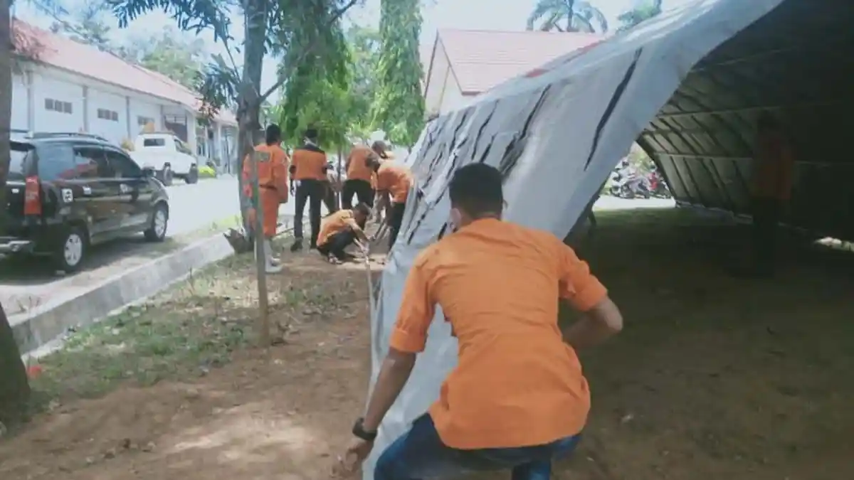 RSU Cut Meutia Aceh Utara Mulai Fungsikan Tenda Untuk Screening Pasien 
