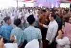 Presiden Jokowi Meluncurkan Lapangan Kerja Pondok Pesantren