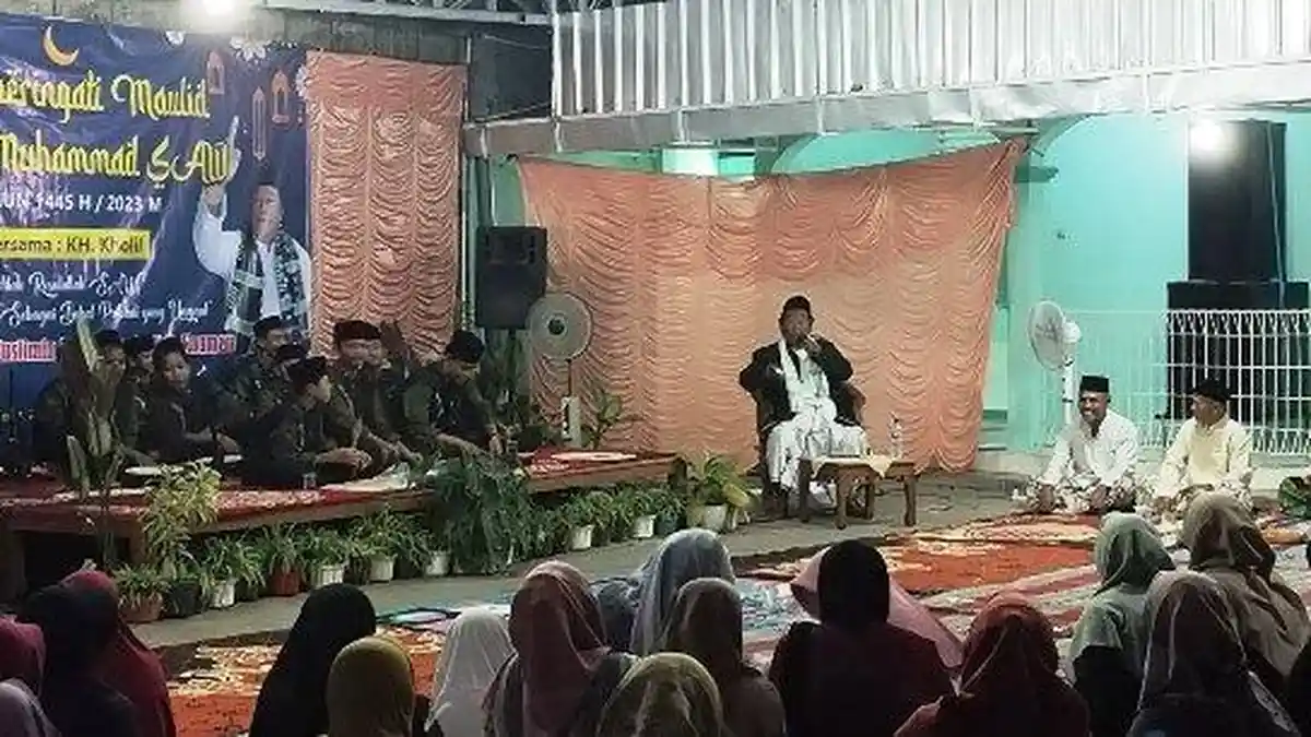 Berlangsung Hidmat, Warga Kauman Blora Gelar Hajatan dan Hadroh Peringati Maulid Nabi Muhammad