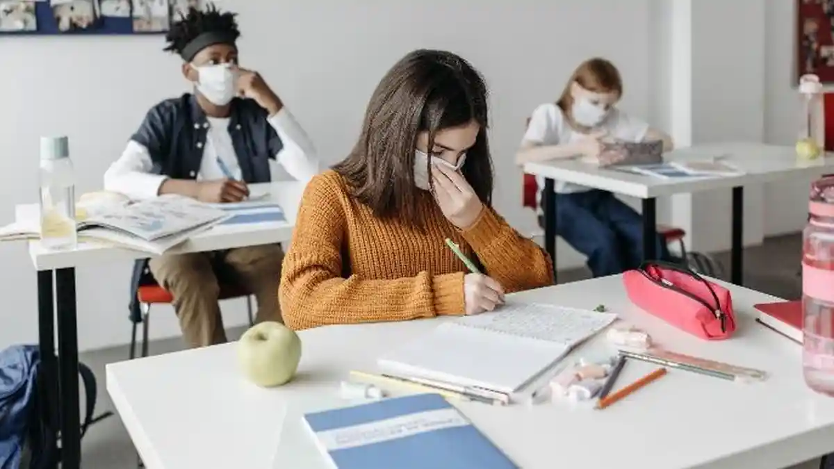 Waspada Covid-19 Meningkat pada Anak Sekolah, Ini Pencegahan yang Harus Dilakukan