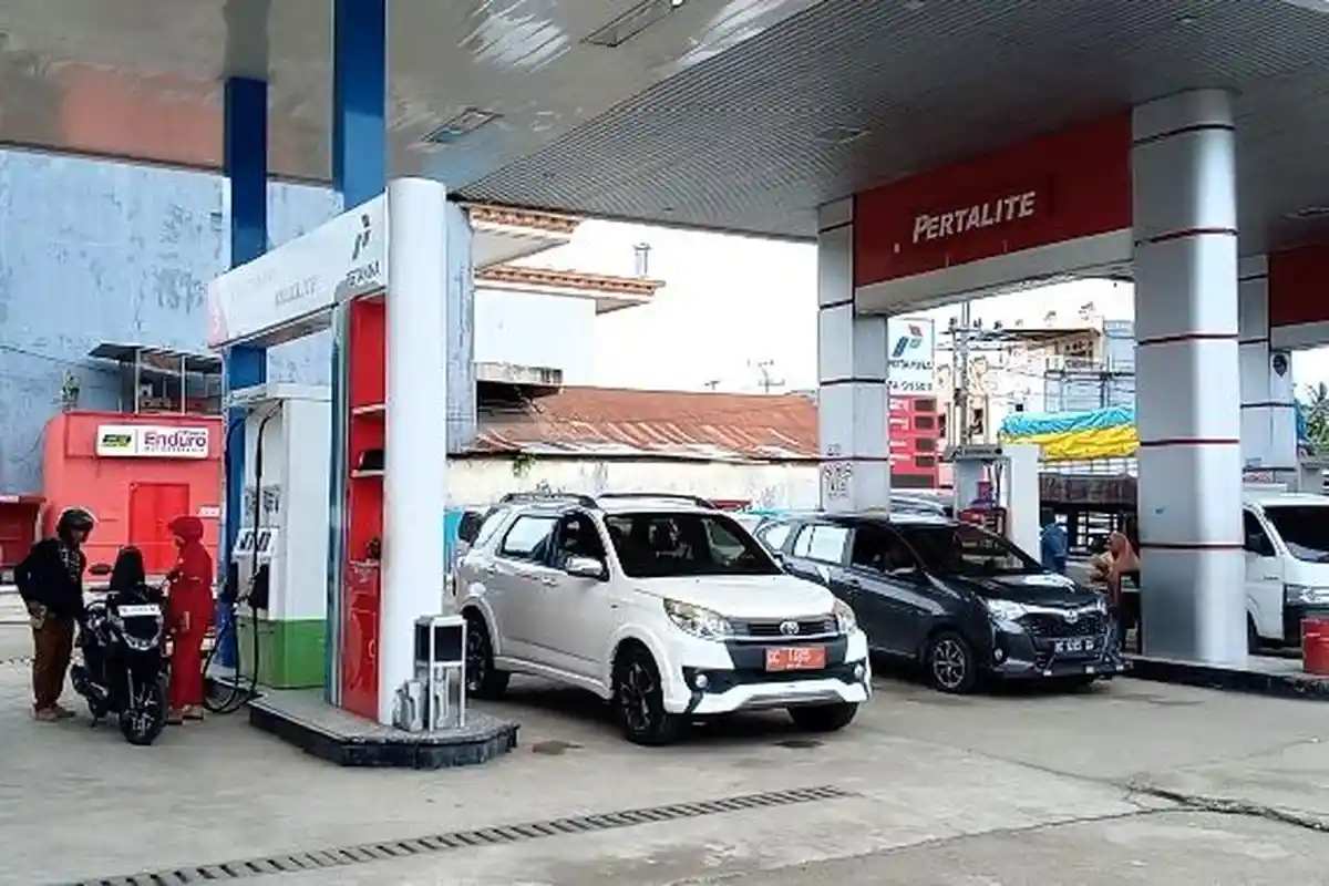 UPDATE Harga BBM Pertamina di Sulawesi Barat Per 1 Maret 2025, Pertamax Rp 13.200