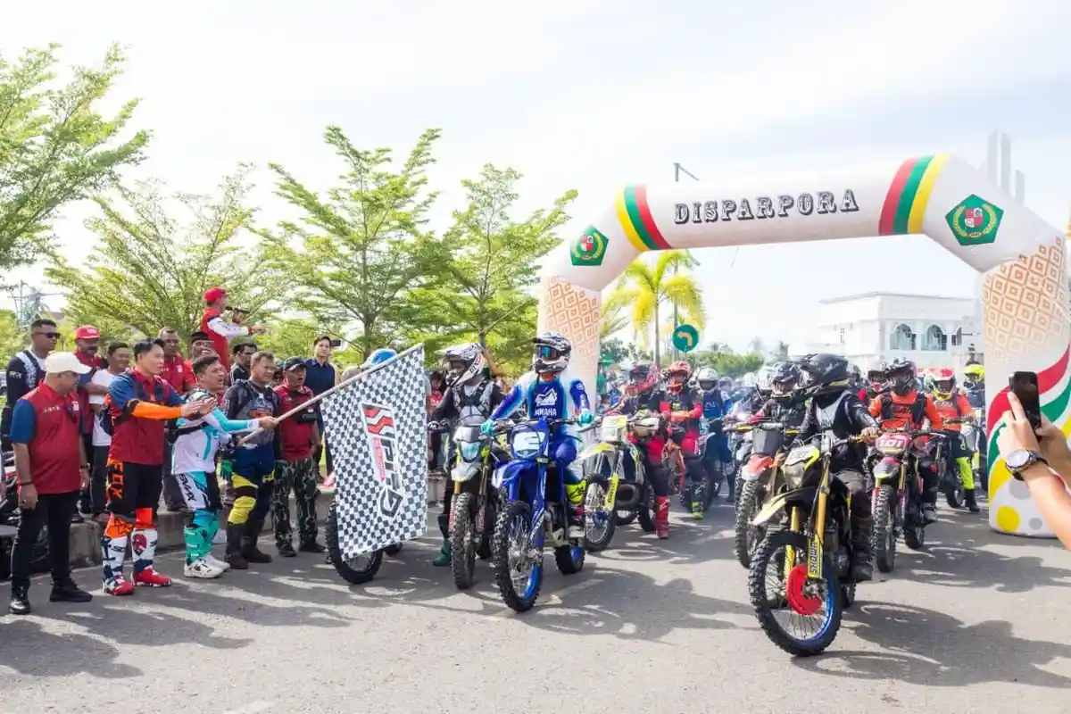 Wabup Buka Trail Adventure di Pidie, Diikuti Ratusan Peserta se-Aceh