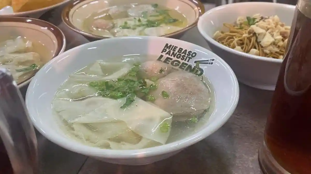 Kuliner Bandung: Gurihnya Menikmati Mie Baso Pangsit Legend MS by Mas Miskam