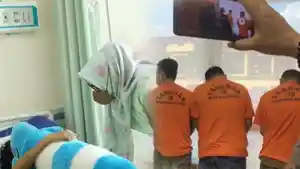 r-gadis-16-tahun-yang-dirudapaksa-11-pria-saat-dirawat-di-rumah-sakit.jpg