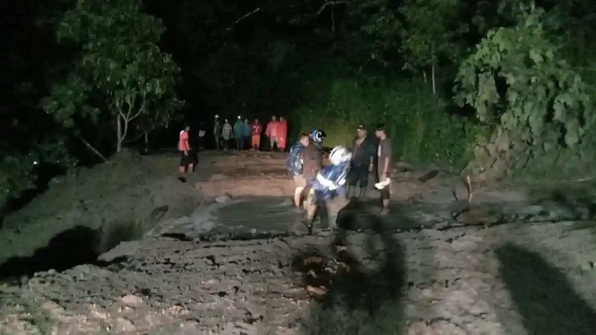 Longsor di Tanah Datar, Akibatkan Rumah Warga serta Lahan Pertanian Rusak Sedang Hingga Berat