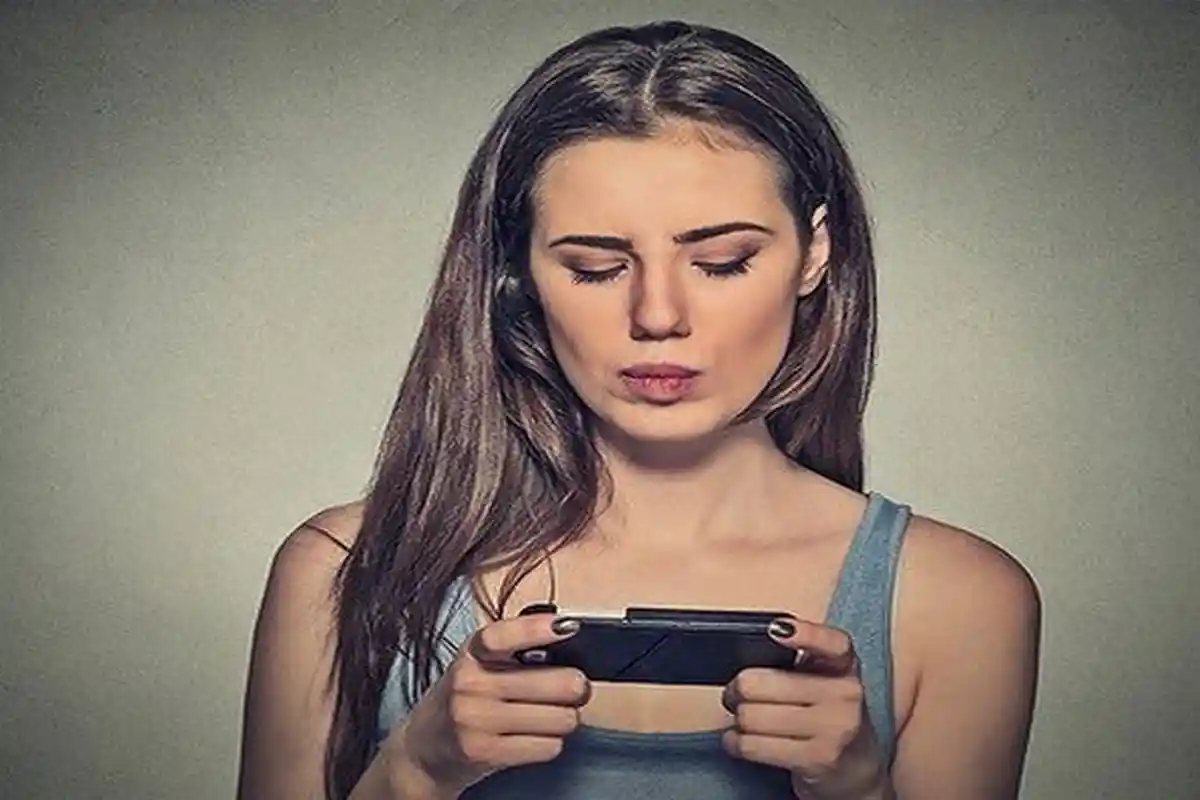 Pandemi Tak Kunjung Usai, Ini Cara Atasi Stres Saat Pandemi Covid-19