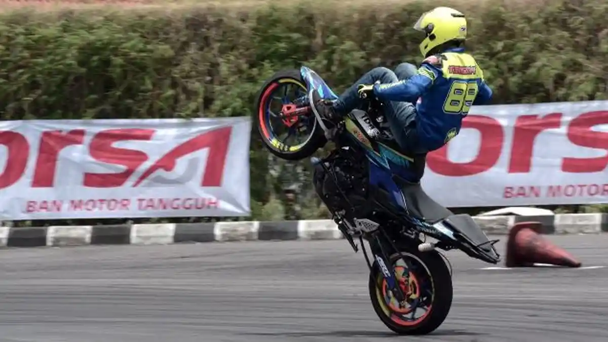 Corsa Platinum Buktikan Performa Tangguh Lewat Kelengkapan Fitur