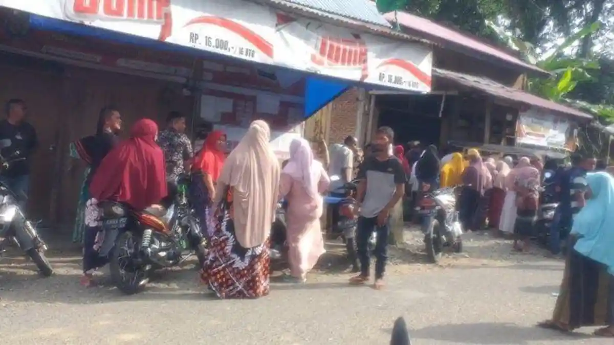 Heboh Mayat Dalam Karung Terkubur di Kamar Mandi di Pidie, Diduga Dibunuh Suaminya Sendiri