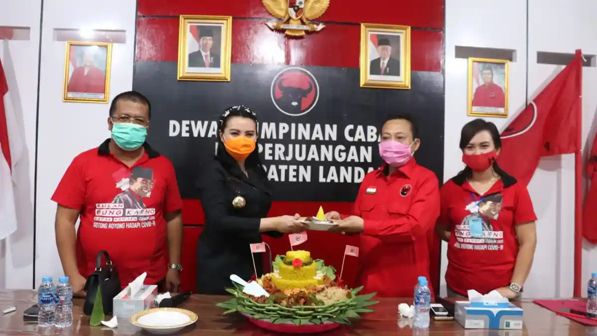Peringatan Bulan Bung Karno, Kader PDI Perjuangan di Landak Diminta Solid