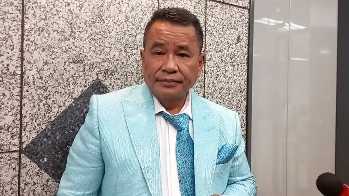 Hotman Paris Siap Bela Inara Rusli Dapatkan Hak Asuh Anak yang Digugat Virgoun