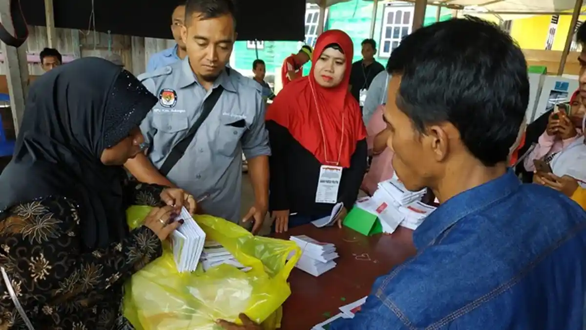Surat Suara DPR RI di TPS 49 Tanjung Selor Ilir Sempat Kurang 100 Lembar, Kok Bisa?