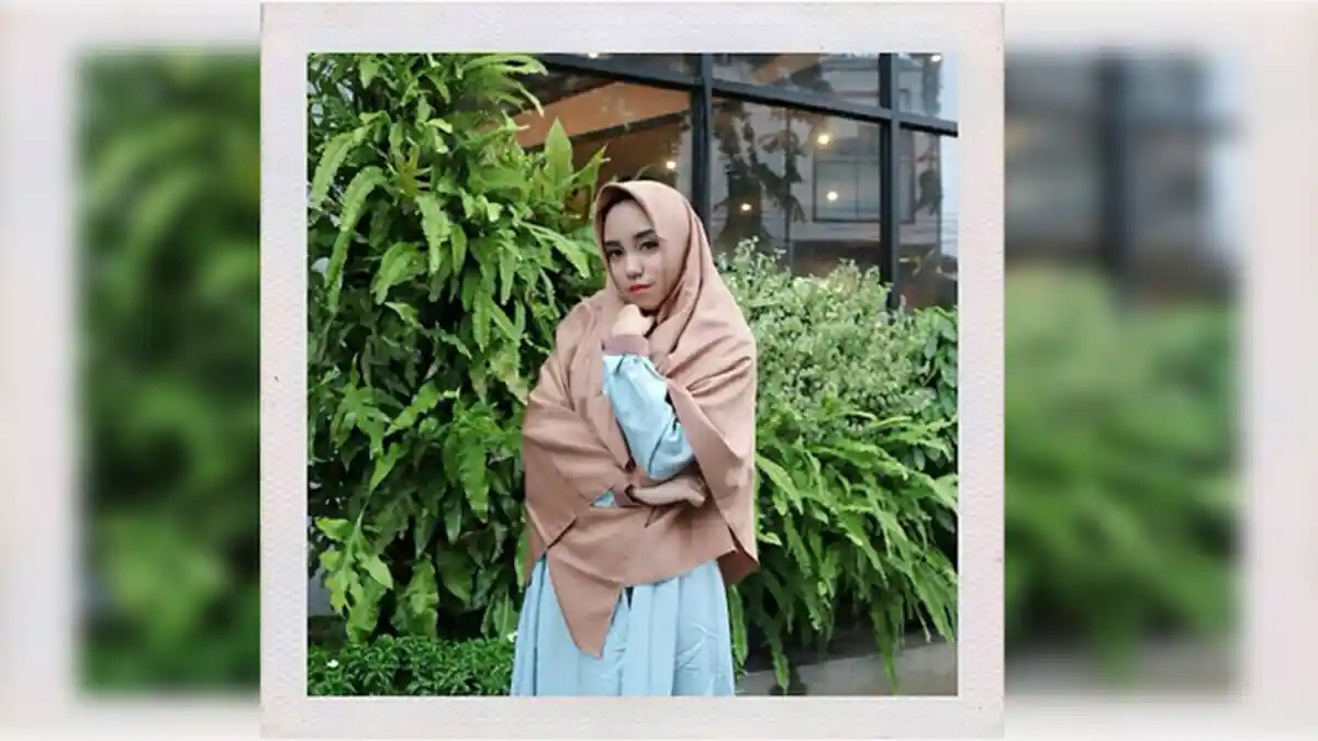 Memutuskan Hijrah Dari Dunia Malam dan Berhijab, Teman Awakarin Ini Mengaku Berulangkali Ditegur