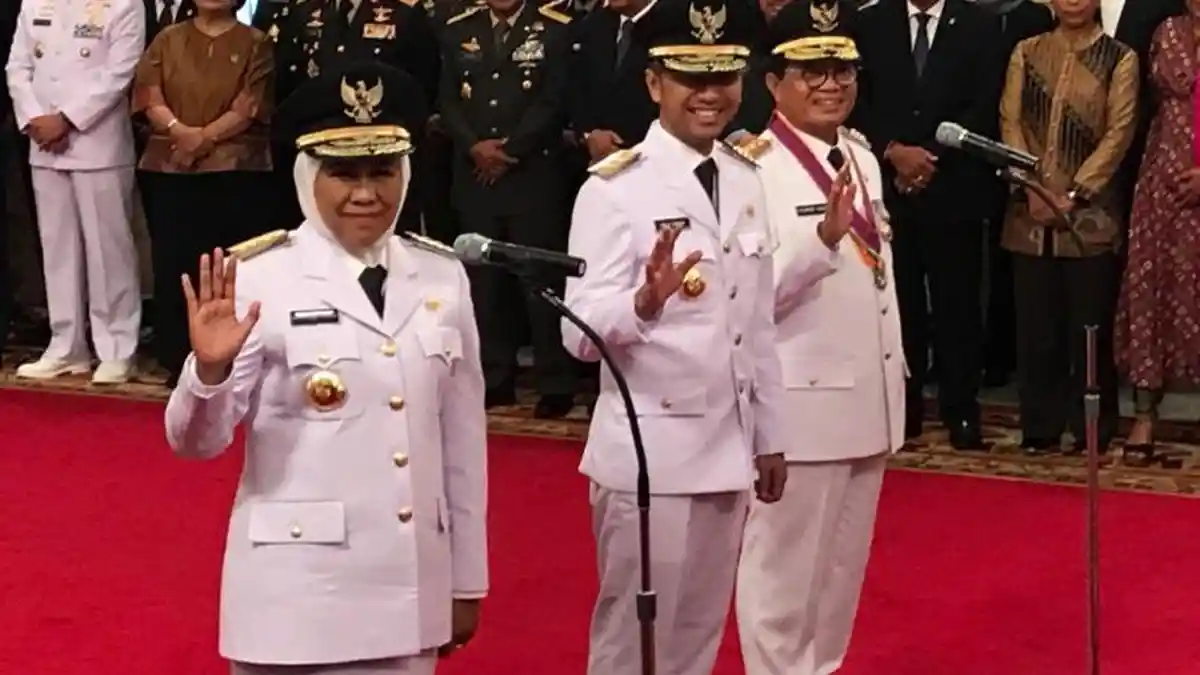 Presiden Jokowi Resmi Lantik Khofifah Sebagai Gubernur Jatim