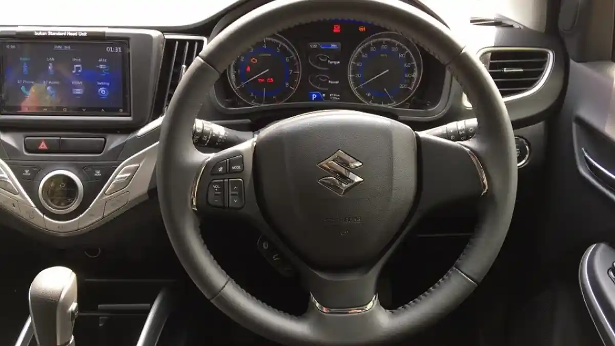 Ini Isi Interior Suzuki Baleno Hatchback di Indonesia