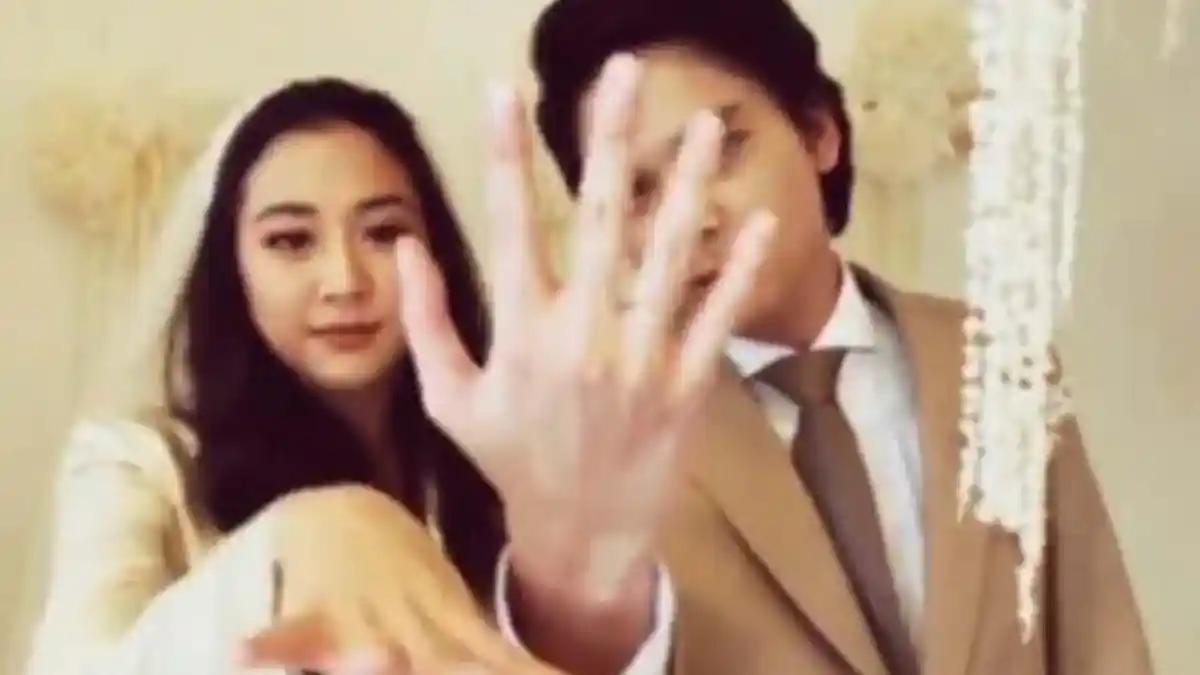 Sherina Munaf Minta Maaf saat Ditanya Perceraian dengan Baskara Mahendra
