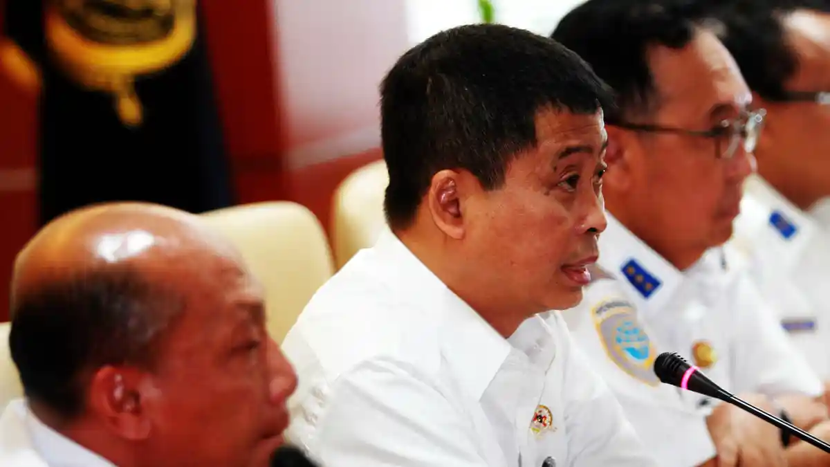 Tutup Penerbangan AirAsia Ignasius Jonan Ditertawakan Singapura