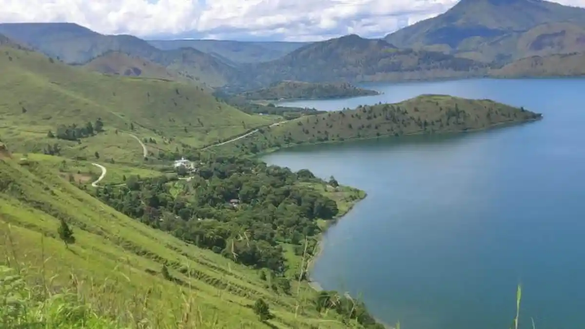 5 Tempat Wisata di Danau Toba yang Tak Boleh Dilewatkan, Ada yang Pernah Jadi Lokasi Syuting Film