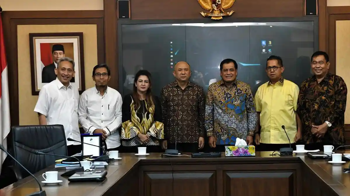 Nurdin Halid: Menkop Siap Hadiri Munas Dekopin