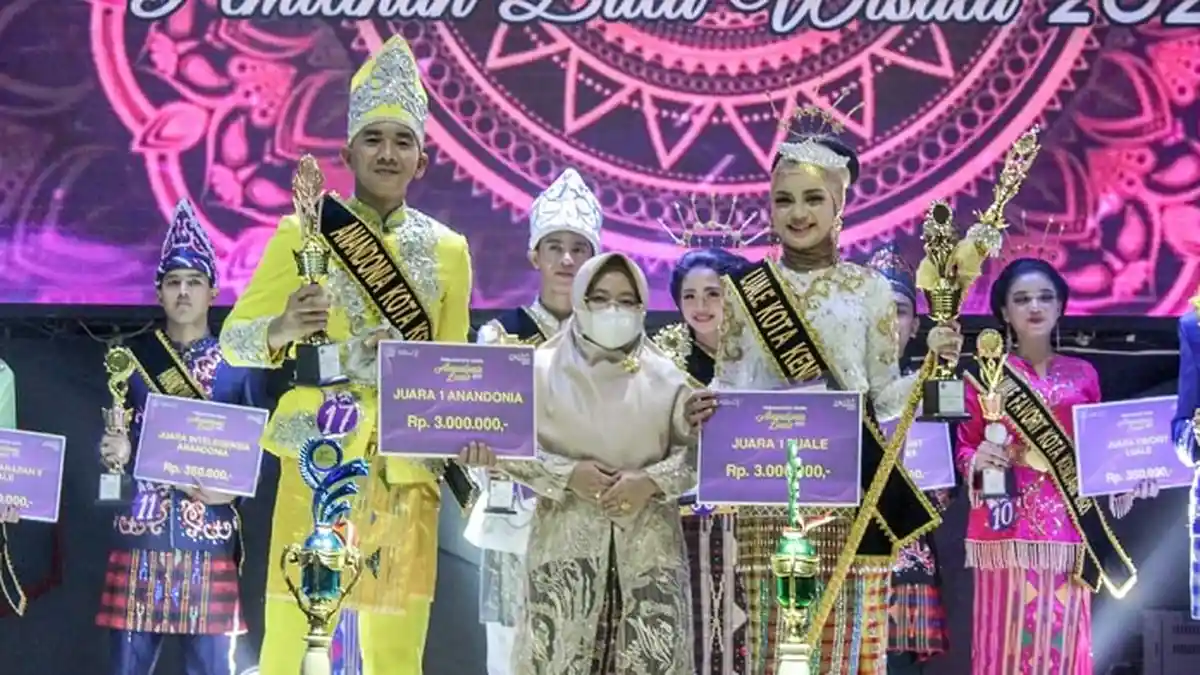 Tsamara Jihan dan Ihya Ulumuddin Dinobatkan Duta Wisata Luale Anandonia Kota Kendari 2021
