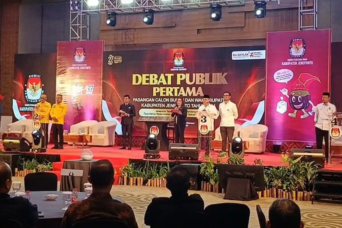 Syarif-Qalby Tampil Memukau di Debat Perdana Pilkada Jeneponto  