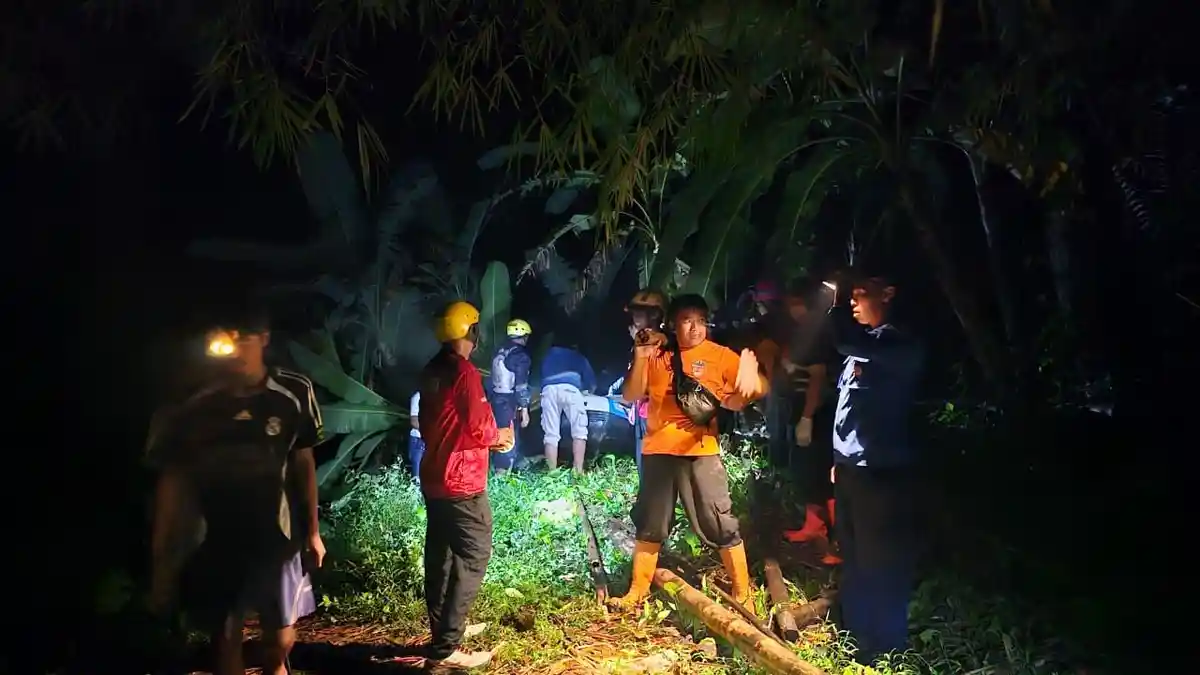 Respons Cepat UKM Mentari UNIMMA, Bantu Evakuasi Korban Laka Air Sungai Progo