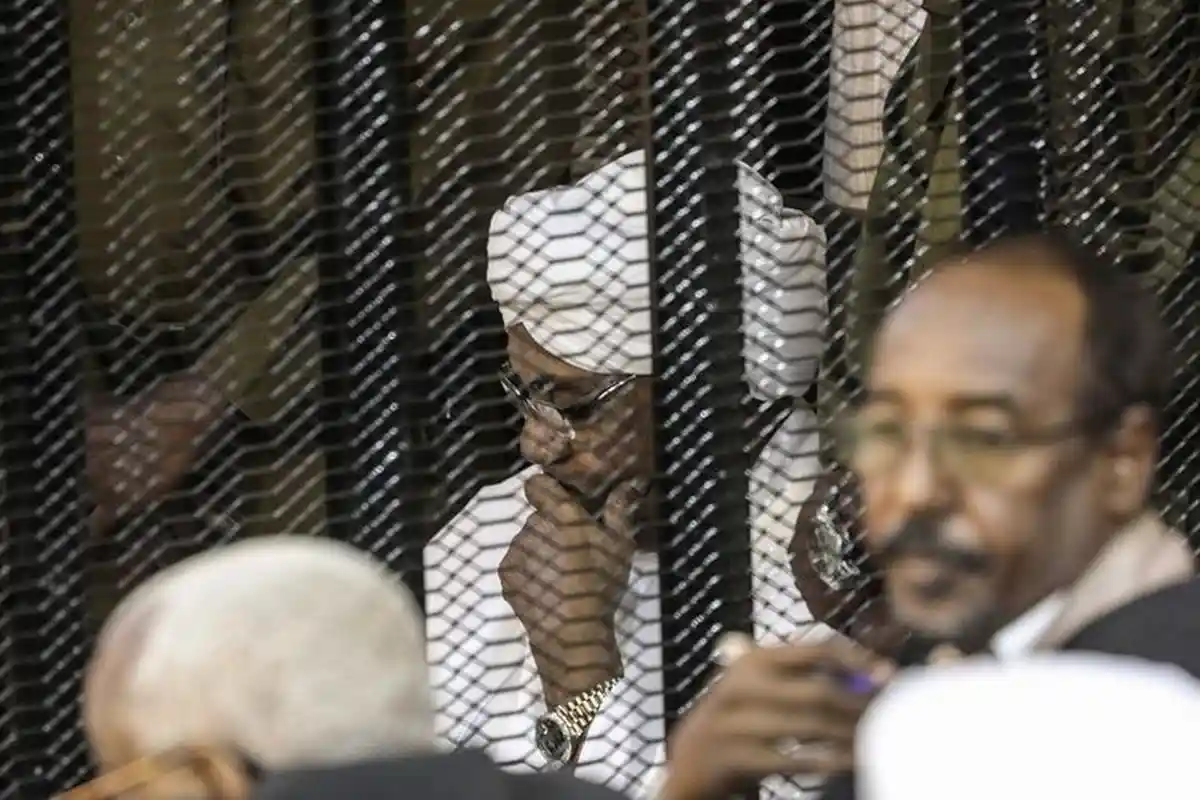 Saksi Hidup: Mereka Turun dari Truk, Mengepung dari Segala Penjuru Lalu Menembaki Kami