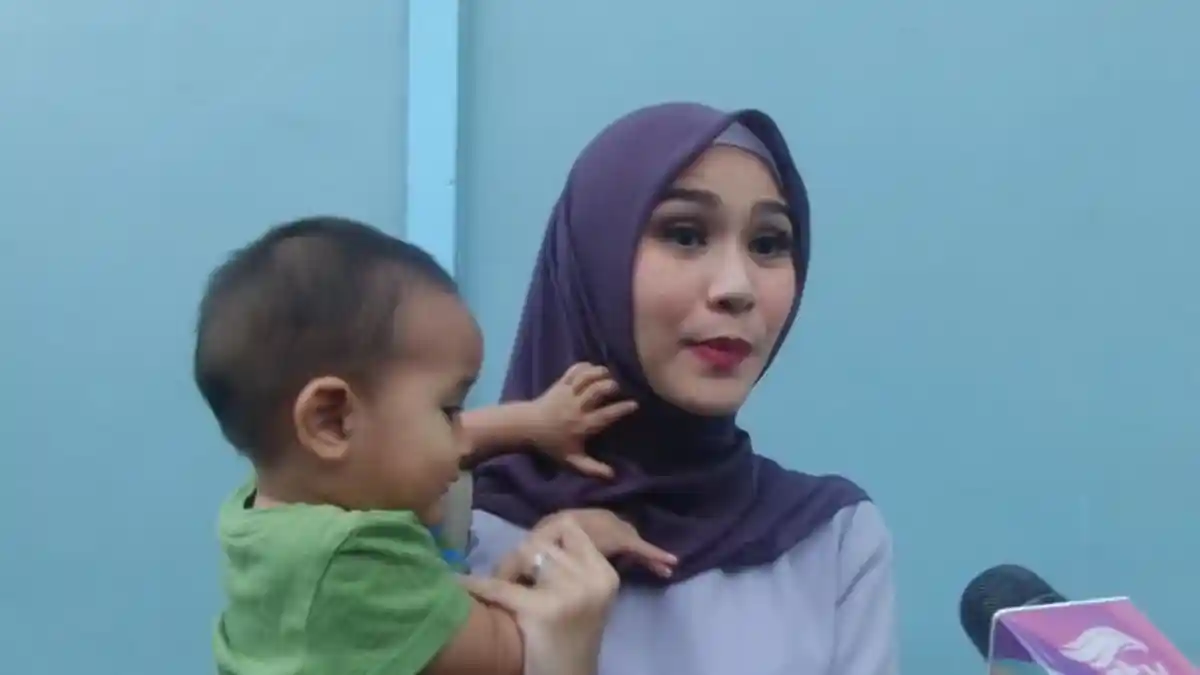 Ini Kunci Keharmonisan Rumah Tangga Zaskia Adya Mecca dan Hanung Bramantyo