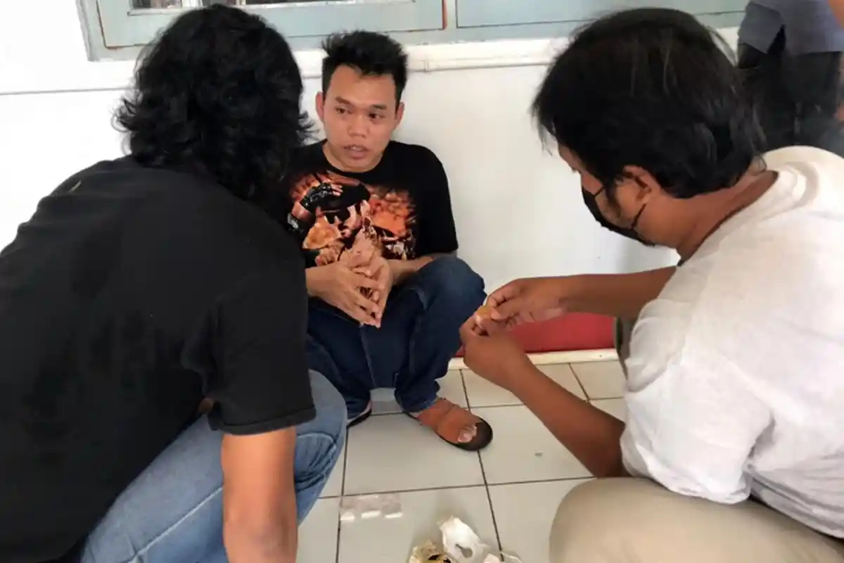 Resa Lempar Bola Tenis ke dalam Lapas Semarang, Setelah Dicek Petugas Isinya Sabu, Begini Ceritanya