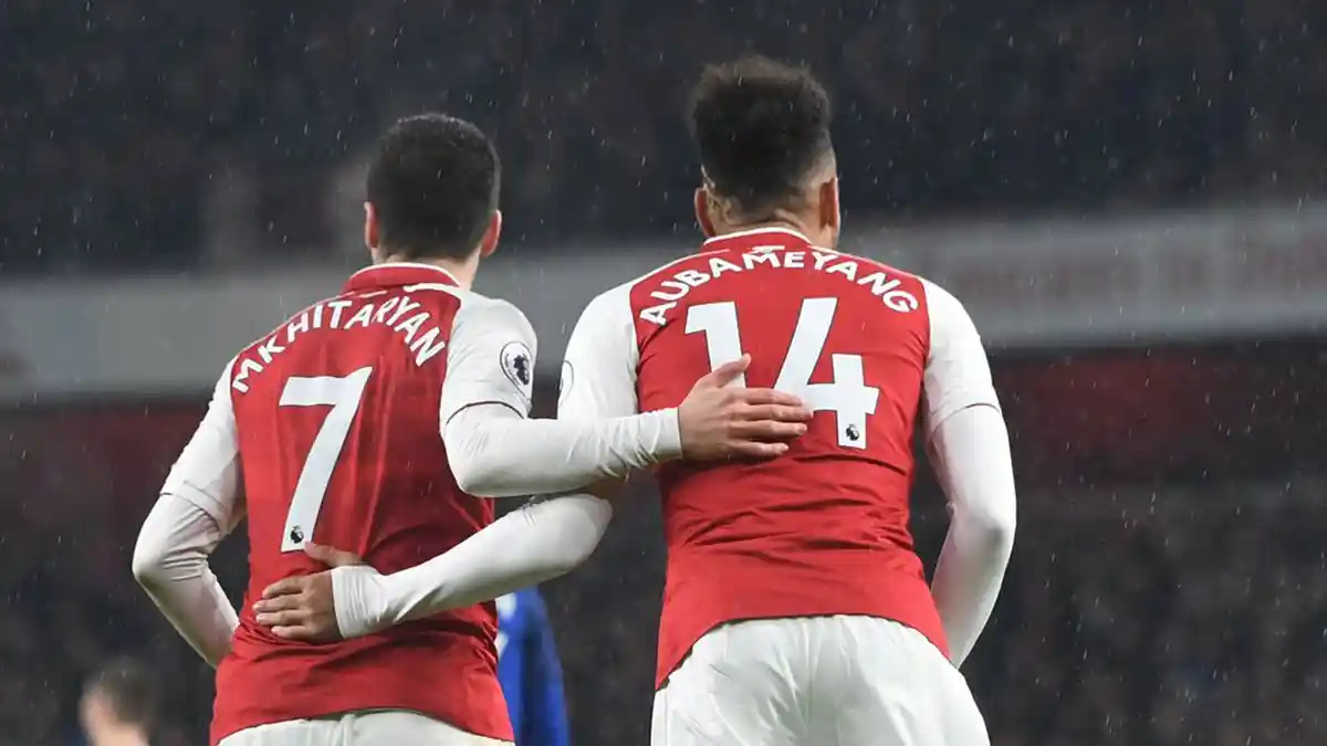 Arsenal vs Everton - Aubameyang-Mkhitaryan  Debut, Arsenal Pesta 5 Gol.  Aaron Ramsey Hattrick