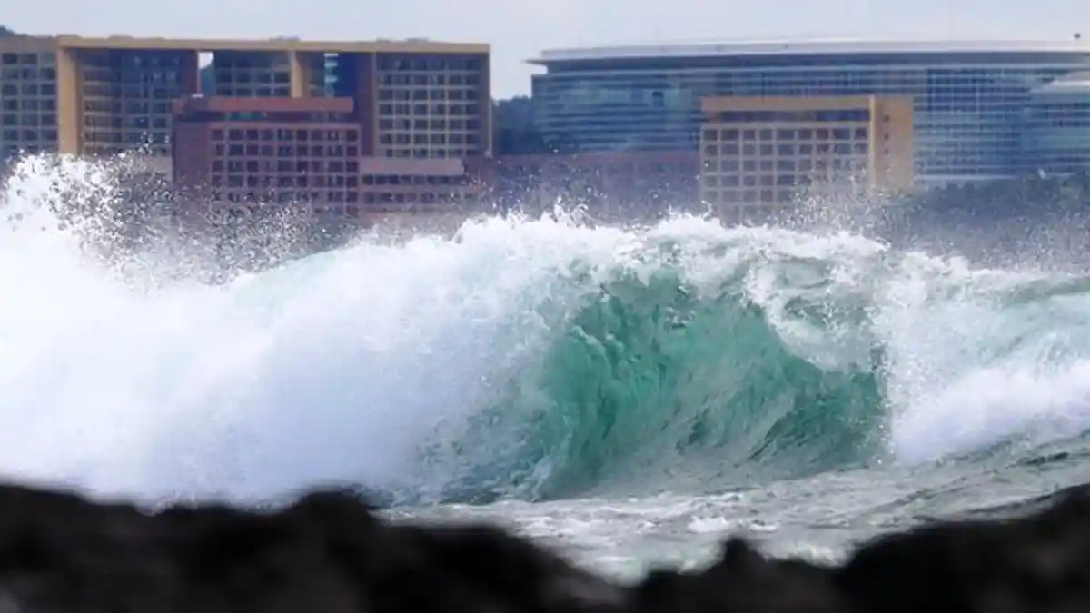 Badai Mirip Tsunami Terjang Korea Selatan, Belum Ada Kabar Korban WNI
