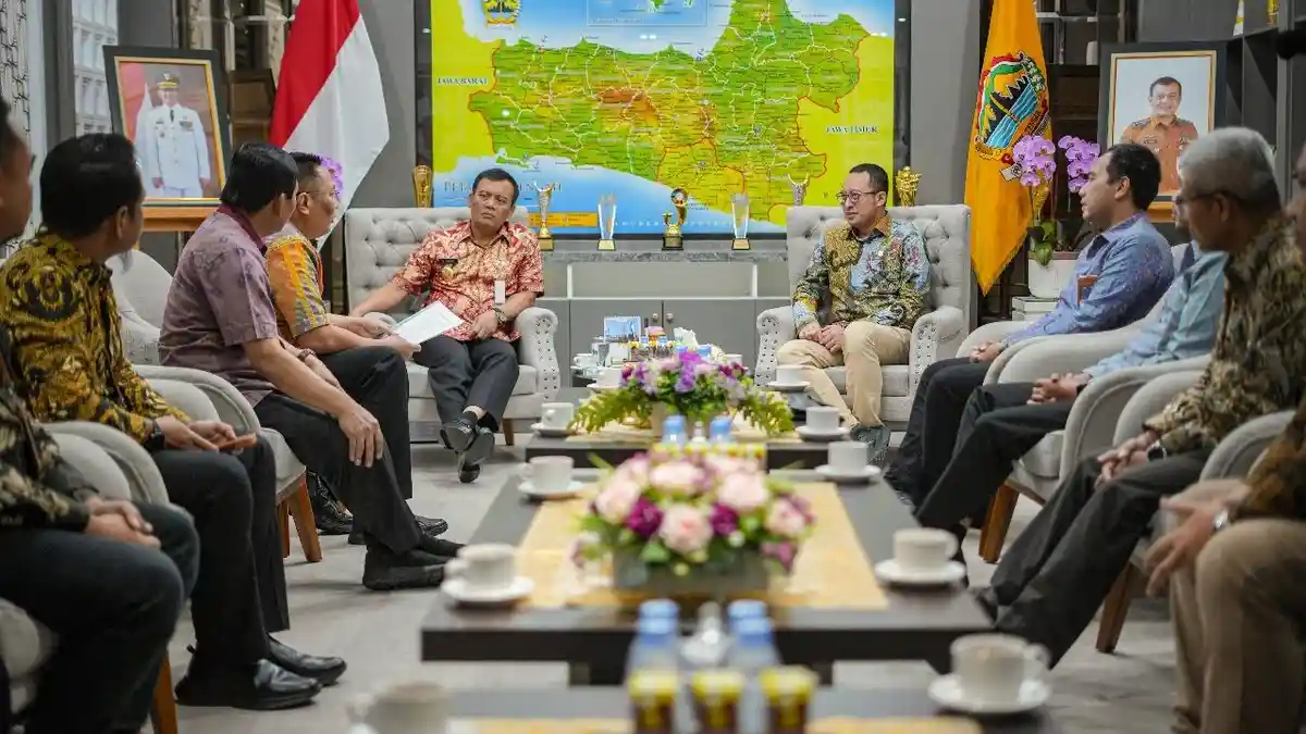 Dorong Pertumbuhan Ekonomi Daerah, PLN Jalin Sinergi dengan Pemprov Jawa Tengah