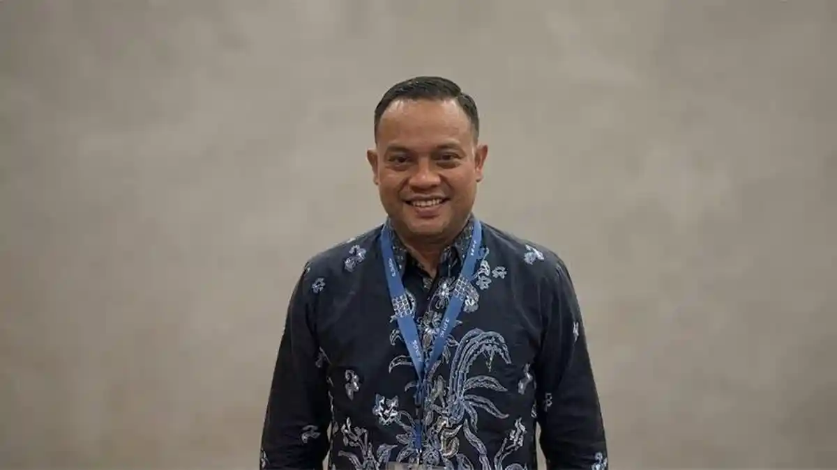 Opini: Rupiah di Titik Nadir, BI Tak Bisa Menggendong Sendiri!