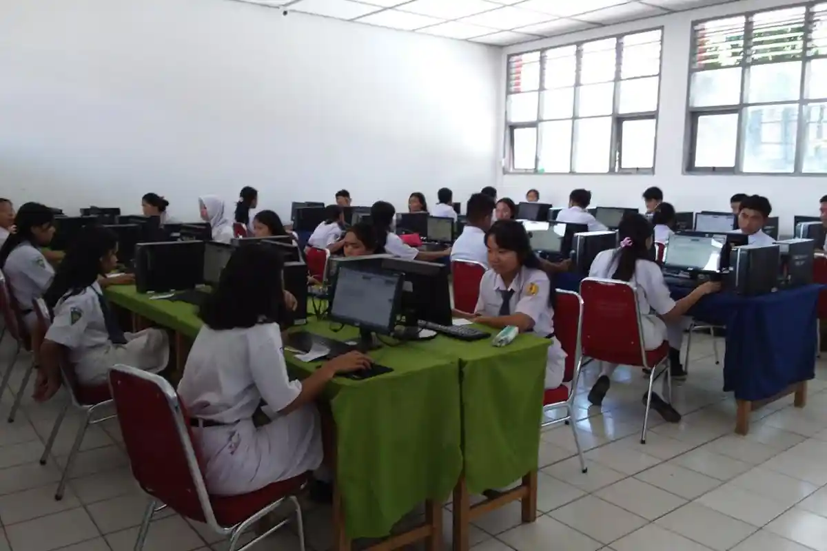 499 Siswa SMAN 1 Rantepao Toraja Utara Ikut USBN, Ini Kendala di Hari Pertama