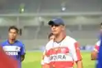 Gomes De Olievera Pelatih Madura United