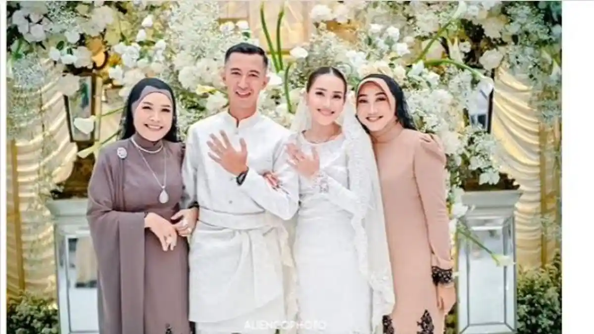 Alasan Ayu Ting Ting Rahasiakan Lamaran dengan Anggota TNI