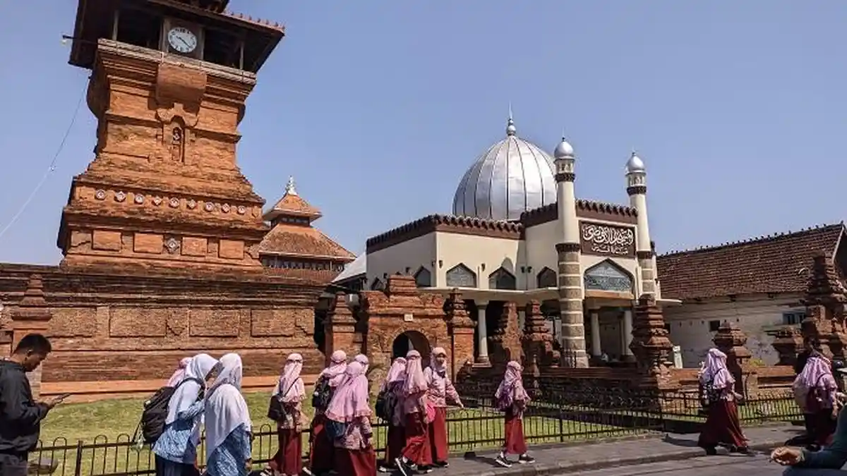 Jadwal Imsakiyah dan Buka Puasa di Kudus, Hari Ke 3 Ramadan, Kamis 14 Maret 2024