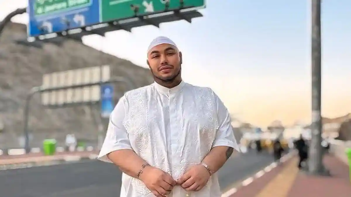 Balasan Menohok Ivan Gunawan Dinyinyiri soal Tato usai Pulang Haji: daripada Badan Bersih Gak Solat