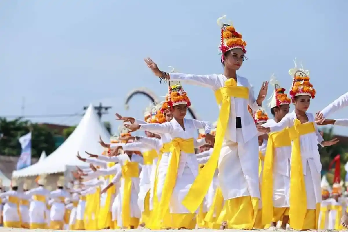 Festival Nusa Penida 2023 Akan Tampilkan Tarian Pendet Pasepan Massal, Simak Beritanya