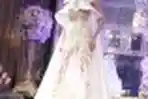 Peragaan Busana Pengantin Karya Elwindy Chandra
