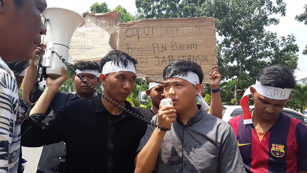Bright PLN Batam Janji Minggu Kedua September Listrik Sudah Normal