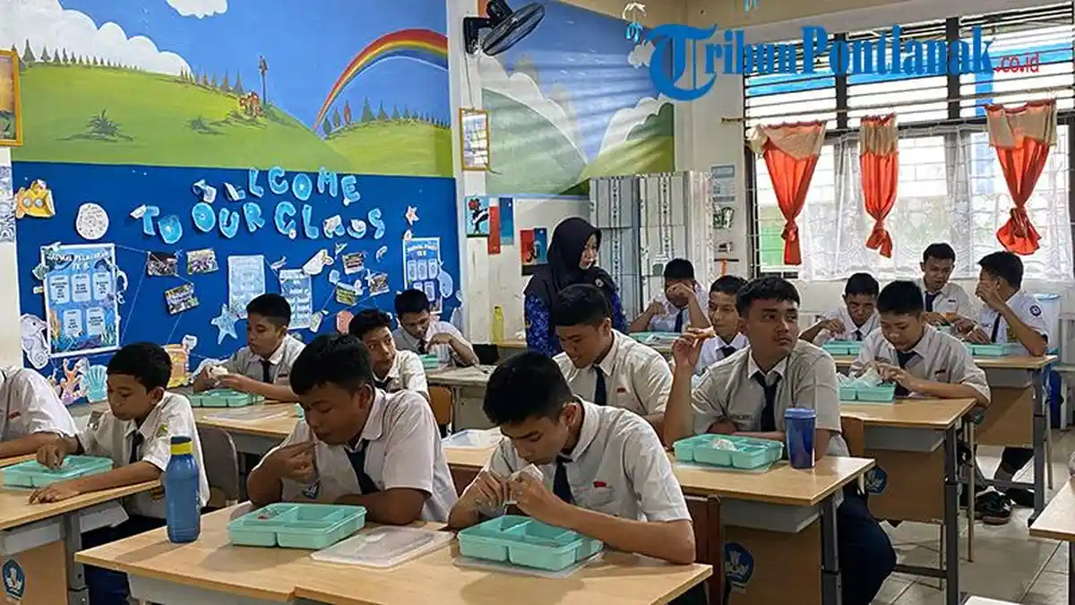 Sebanyak 2877 Siswa di Singkawang Tengah Terima Program Makan Bergizi Gratis