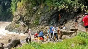 evakuasimayatdisungaicuanduyduyduyd.jpg