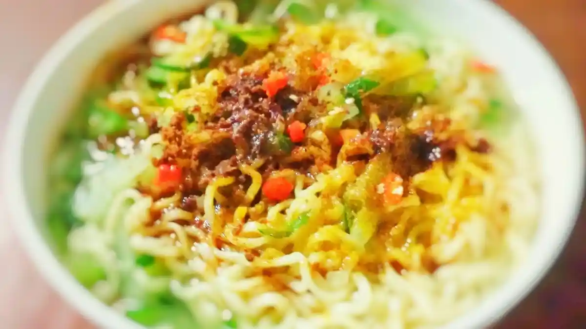 Praktis dan Murah, Berikut 8 Resep Olahan Mie Instan yang Patut Kamu Coba