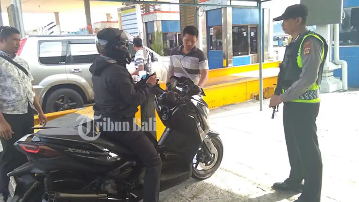 Mulai Kamis Ini Pelabuhan Gilimanuk Terapkan E-Ticketing pada Kendaraan Pribadi dan Truk