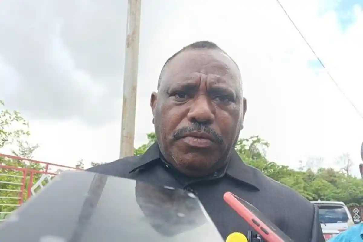 Intelektual Maybrat Kornelius Kambu Nilai Piagam Bagi Tim Pemekaran Tidak Sesuai Komitmen