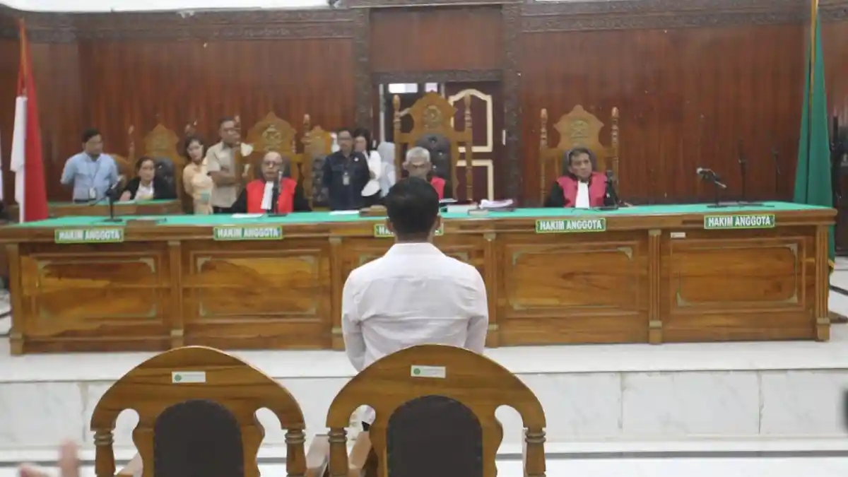 BERITA FOTO: Sidang Putusan Perkara Dugaan Korupsi Pengerjaan Video Profil Desa Amsal Sitepu - Majelis-hakim-memvonis-bebas-kepada.jpg