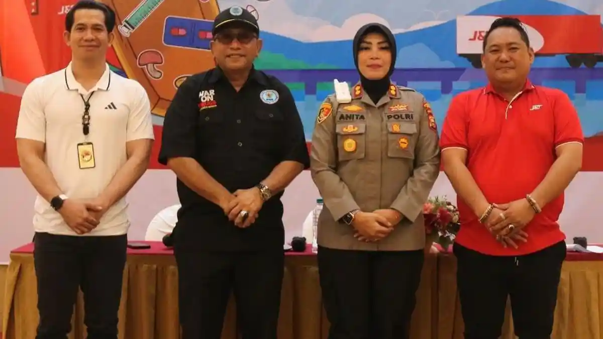 Seluruh Karyawan J&T Ternate Dites Urine: Komitmen Jaga Jalur Logistik Tetap Bersih dan Aman
