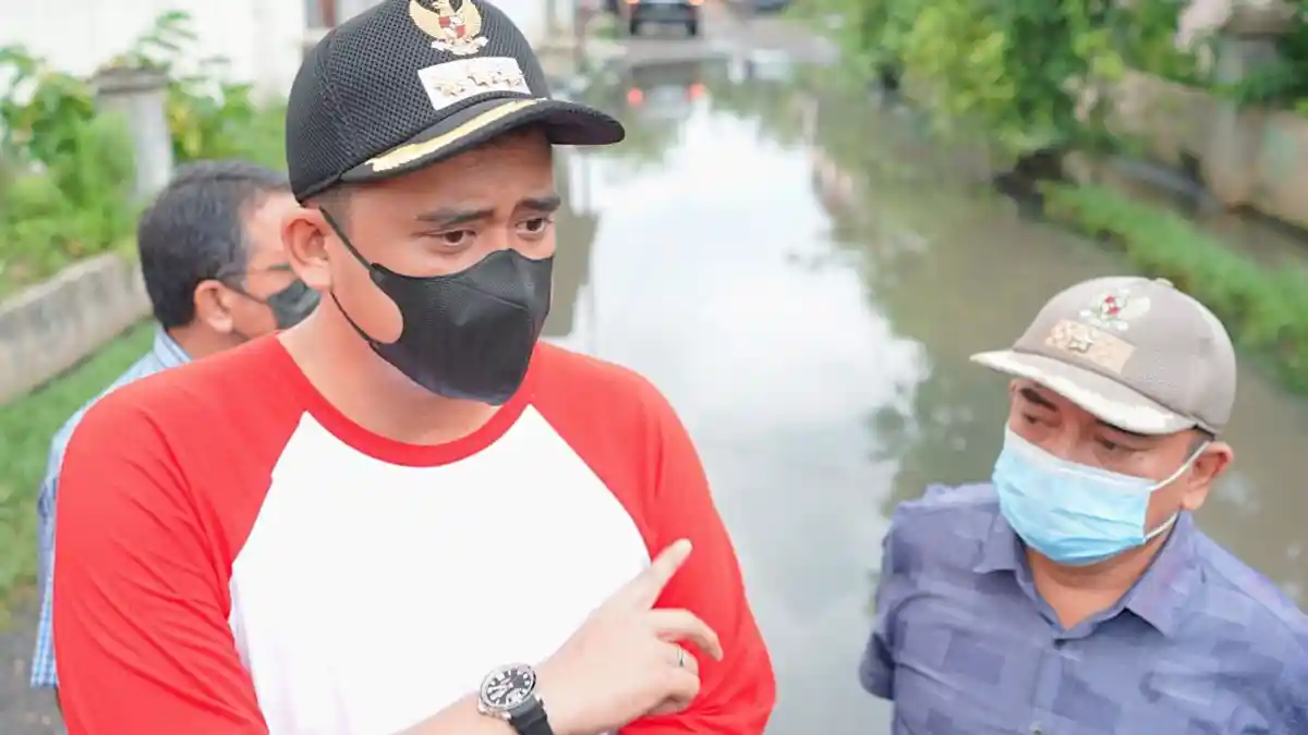 Respons Laporan Warga di Medsos, Bobby Nasution Perintahkan Perbaikan Jalan Ampera Secepatnya